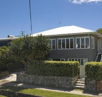 Henzell Street 28. Dicky Beach - Inverell Accommodation