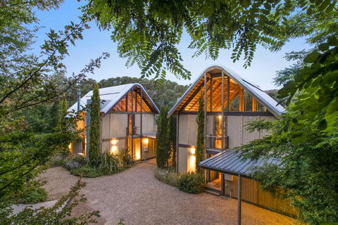 Hepburn Spa Pavilions - Inverell Accommodation 1