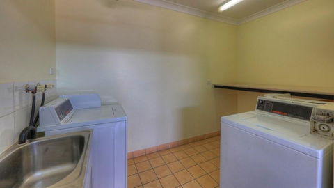 Heritage Lodge Motel - Inverell Accommodation 1
