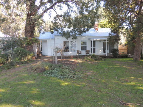 Heronswood Cottage - Inverell Accommodation 0