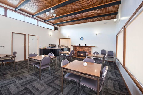 Hi Way Eight Motor Inn - Inverell Accommodation 2