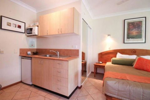 Hibiscus Resort Port Douglas By Resolve Getaways - Inverell Accommodation 2