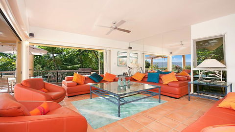 Hill #8 Penthouse - Port Douglas - Inverell Accommodation 1