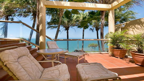 Hill #8 Penthouse - Port Douglas - Inverell Accommodation 2