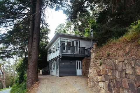 Hilltop Heaven - Inverell Accommodation 2