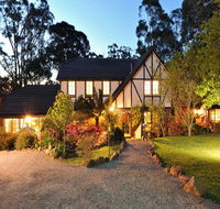 Holly Lodge - Inverell Accommodation