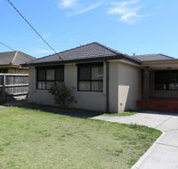 Isle of Serenity Charming House - Inverell Accommodation