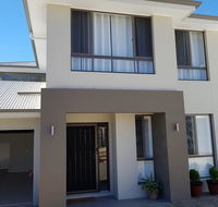 Jasper Place - Inverell Accommodation
