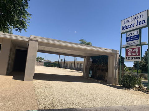 Jerilderie Motor Inn - Inverell Accommodation 0