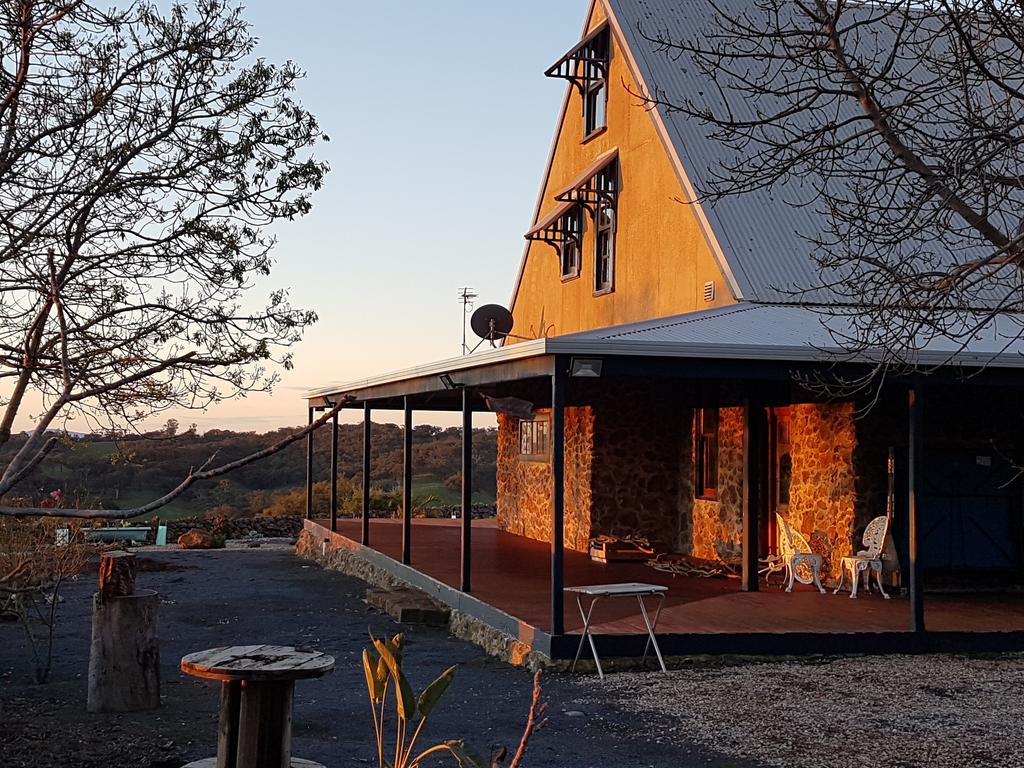 Strathlea VIC Inverell Accommodation