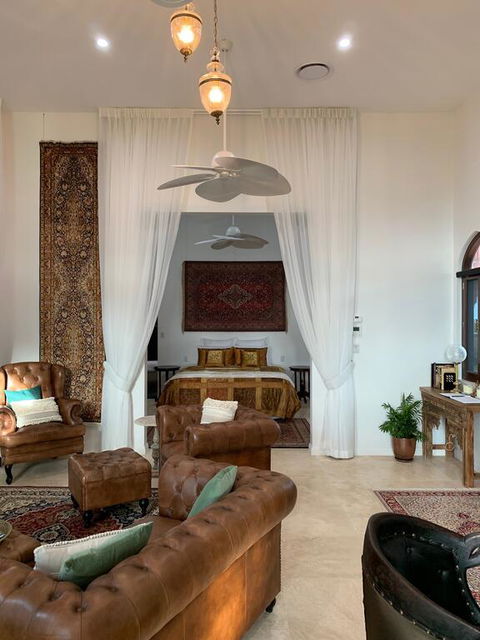 Jodha Bai Retreat - Inverell Accommodation 1