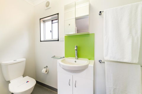 Jolly Swagman Acccommodation Park - Inverell Accommodation 2