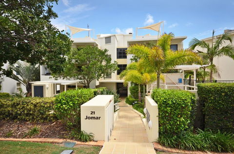 Jomar U1, 21 McIlwraith Street, Moffat Beach - Inverell Accommodation 0