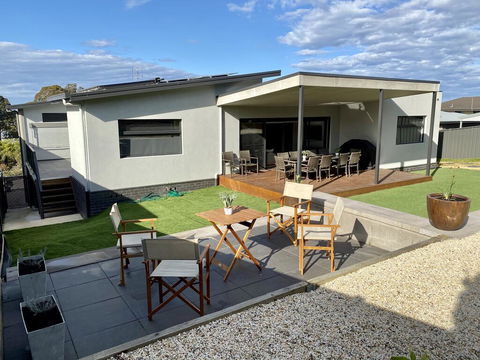 Kingfisher Retreat @ Eden Cove - Inverell Accommodation 3