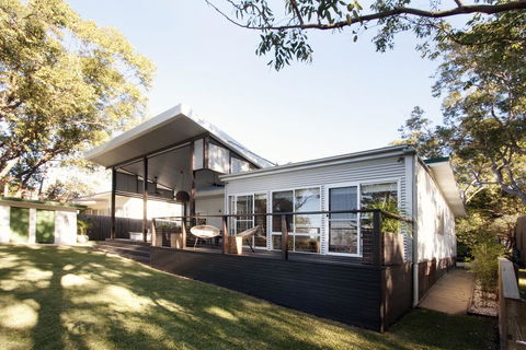 Kirby's Berrara Beach House - Inverell Accommodation 2