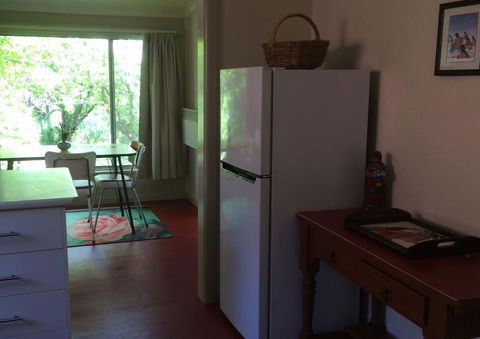 Kookaburra Cottage - Inverell Accommodation 2