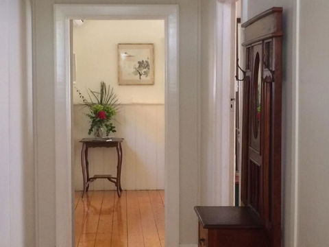 Kookaburra Cottage - Inverell Accommodation 0