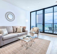 KOZYGURU FORTITUDE VALLEY HIGH LEVEL 2 BED APT  FREE PARKING QFV179-2612 - Inverell Accommodation