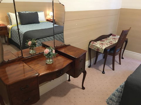 Ky Country Cottage - Inverell Accommodation 3