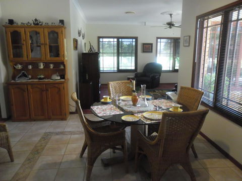 La Lagoon B&B - Inverell Accommodation 0