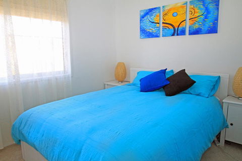 Lagoon Riverside Retreat - Inverell Accommodation 1