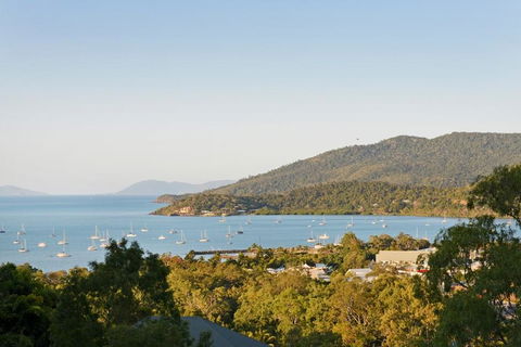 Laguna Views - Airlie Beach - Inverell Accommodation 0