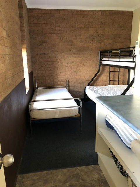 Lake Talbot Tourist Park - Inverell Accommodation 2