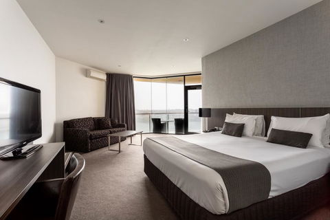 Lakes Hotel - Inverell Accommodation 1