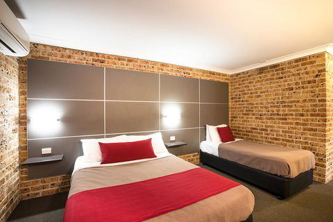 Lakeview Hotel Motel - Inverell Accommodation 0