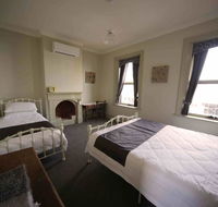 Latrobe Art Apartments - Inverell Accommodation