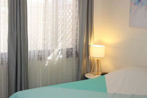 LIFES A BEACH 1 - Inverell Accommodation 2