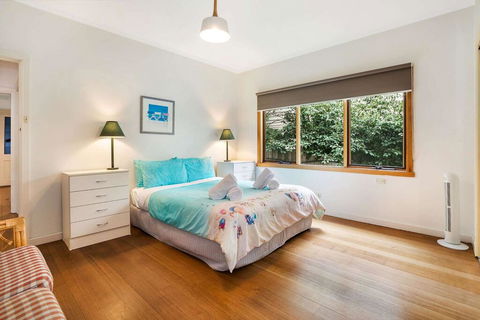 Lighthouse Cottage - Inverell Accommodation 3