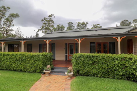 Lumeah House - Inverell Accommodation 1