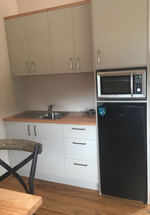 Lupos Loft - Inverell Accommodation 3