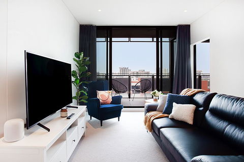 Luxe Apartment Five Minutes From Airport And City - Inverell Accommodation 0