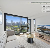 Luxurious Harbour Bridge and Opera House Views apt - Inverell Accommodation