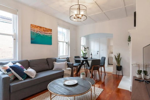 Luxurious Heritage Home With Harbour Bridge Views - Inverell Accommodation 0