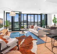 Luxury 3-Bed Apartment Near Valley Shops and Bars - Inverell Accommodation