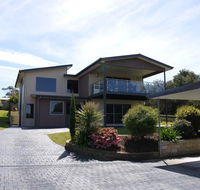 Luxury Near Old Pier Beach - Inverell Accommodation