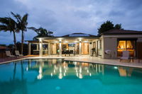 Book Burleigh Waters Accommodation Vacations Inverell Accommodation Inverell Accommodation
