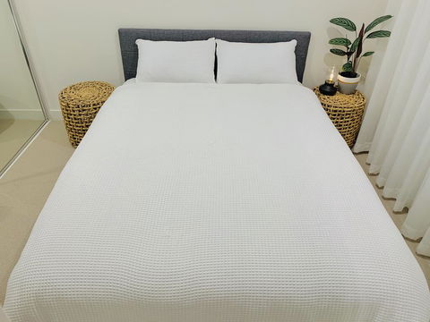 M-City 2 BR And 2 BA Apartment With Parking - Inverell Accommodation 2