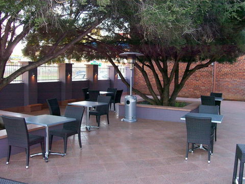Mackellar Motel - Inverell Accommodation 3