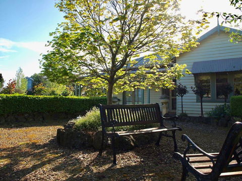 Manderley Park Farmstay B&B - Inverell Accommodation 2