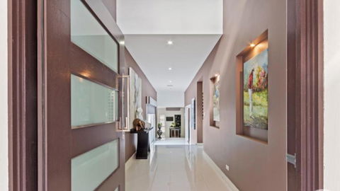 Marin - Inverell Accommodation 3