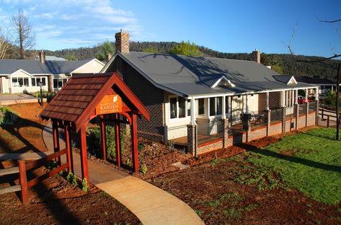 Marysville Garden Cottages - Inverell Accommodation 3