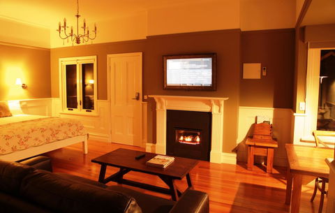 Marysville Garden Cottages - Inverell Accommodation 1