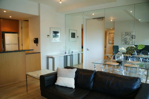 Melbourne Seaviews, Pool & Tennis - Inverell Accommodation 0