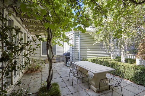 Mews Cottages - Inverell Accommodation 1