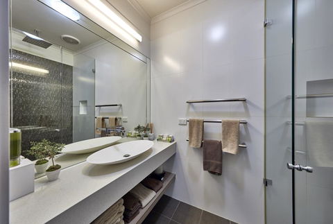 Mews Cottages - Inverell Accommodation 3