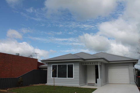 Milawa Vineyard Views - Guesthouse 2 - Inverell Accommodation 3